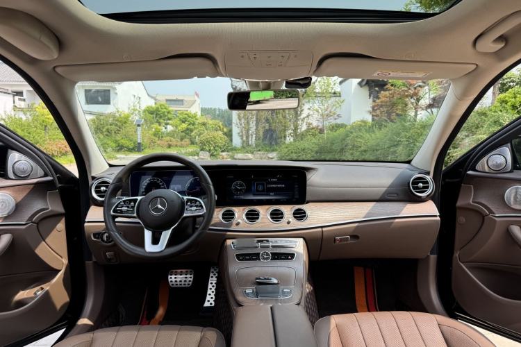 Used Mercedes-Benz E-Class 2020 Restyled E 300 L Exclusive Edition Interior 3