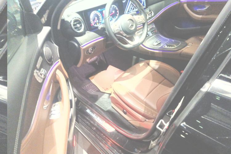 Used Mercedes-Benz E-Class 2020 Restyled E 300 L Sporty and Stylish Edition Interior 3