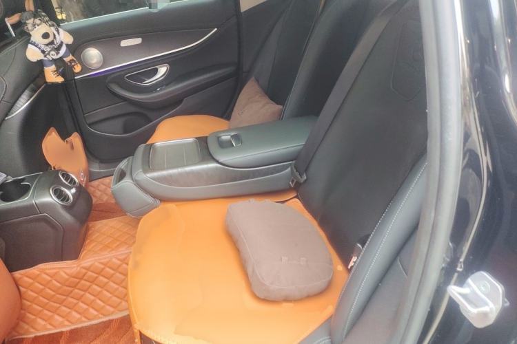 Used Mercedes-Benz E-Class 2020 Facelift E 260 L Interior 4