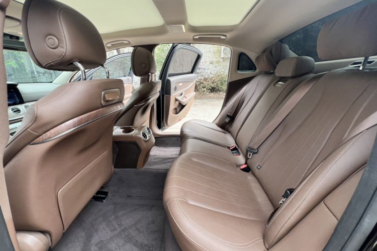 Used Mercedes-Benz E-Class 2020 Facelift E 300 L Stylish Edition Interior 4