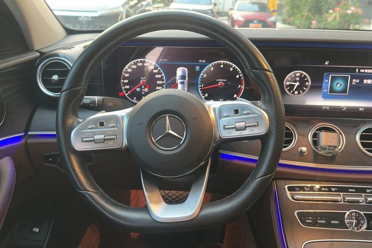 Used Mercedes-Benz E-Class 2020 Restyled E 300 L Sporty and Stylish Edition Interior 4