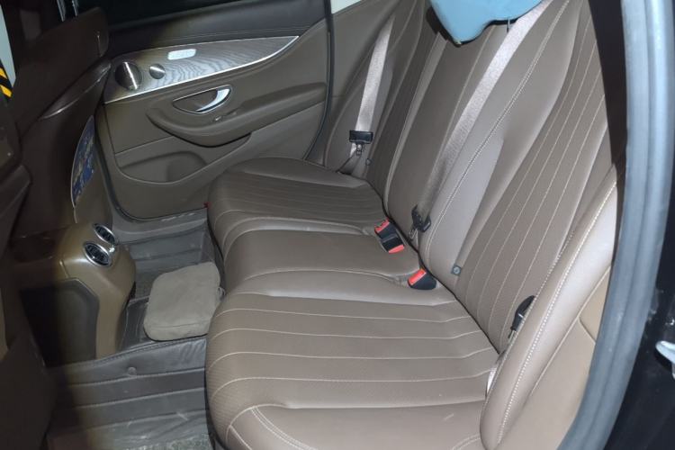 Used Mercedes-Benz E-Class 2020 E 300 L Stylish Model Interior 4