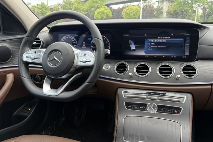 Used Mercedes-Benz E-Class 2020 Restyled E 300 L Sporty and Stylish Edition Interior 4