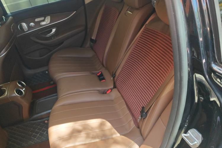 Used Mercedes-Benz E-Class 2020 E 300 L Luxury Model Interior 4