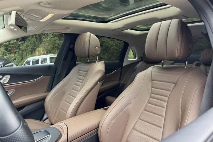 Used Mercedes-Benz E-Class 2020 Restyled E 300 L Sporty and Stylish Edition Interior 5