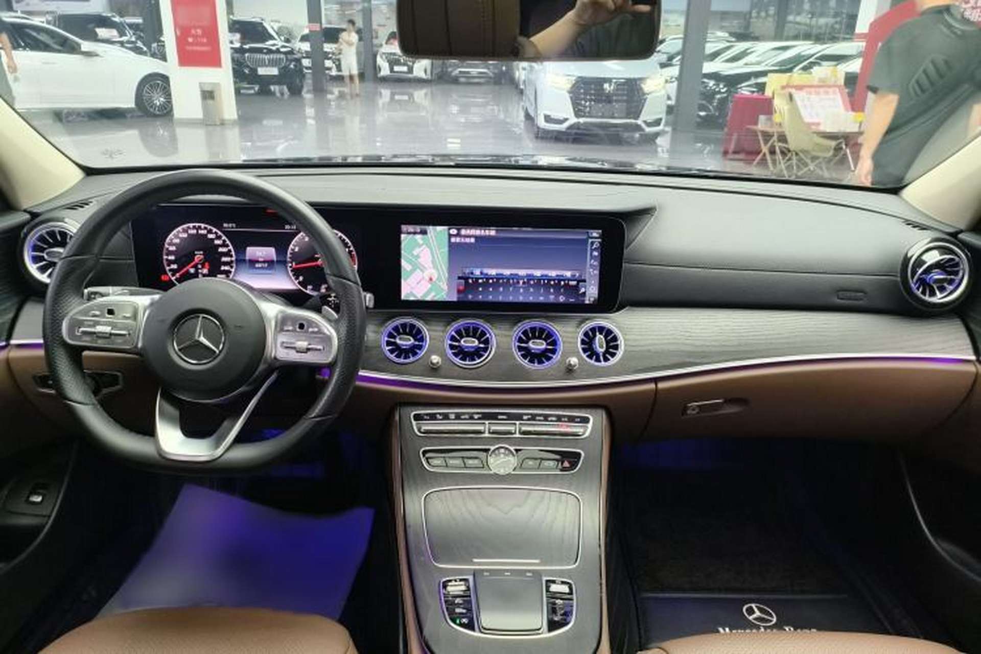 Used Mercedes-Benz E-Class 2020 Restyled E 300 L Sporty and Stylish Edition Interior 6