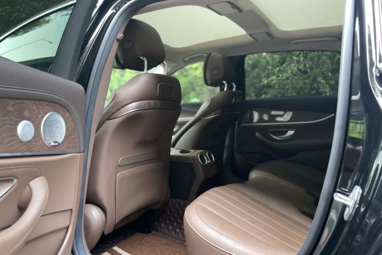 Used Mercedes-Benz E-Class 2020 Restyled E 300 L Exclusive Edition Interior 6