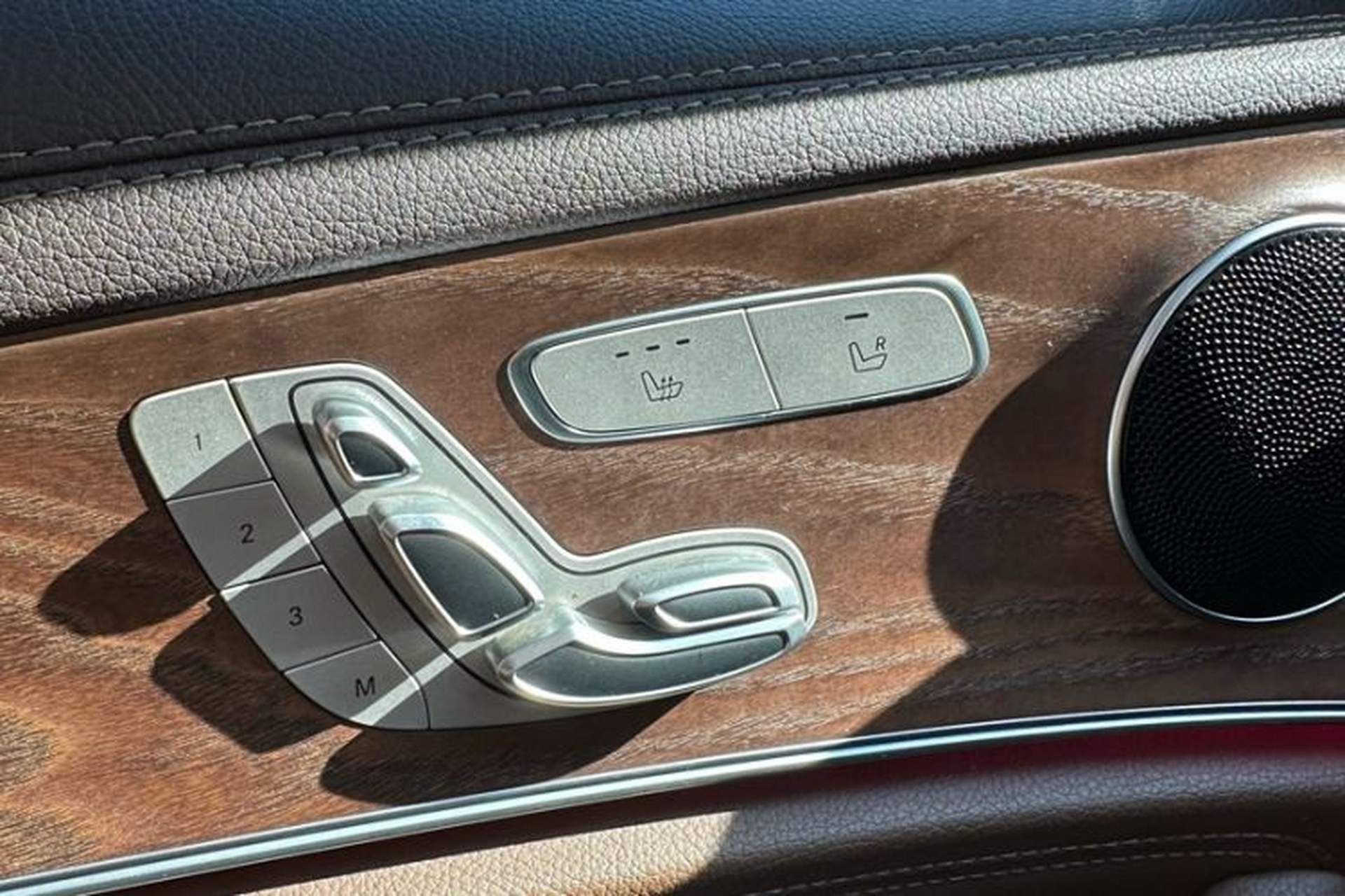 Used Mercedes-Benz E-Class 2020 E 300 L Stylish Model Interior 8