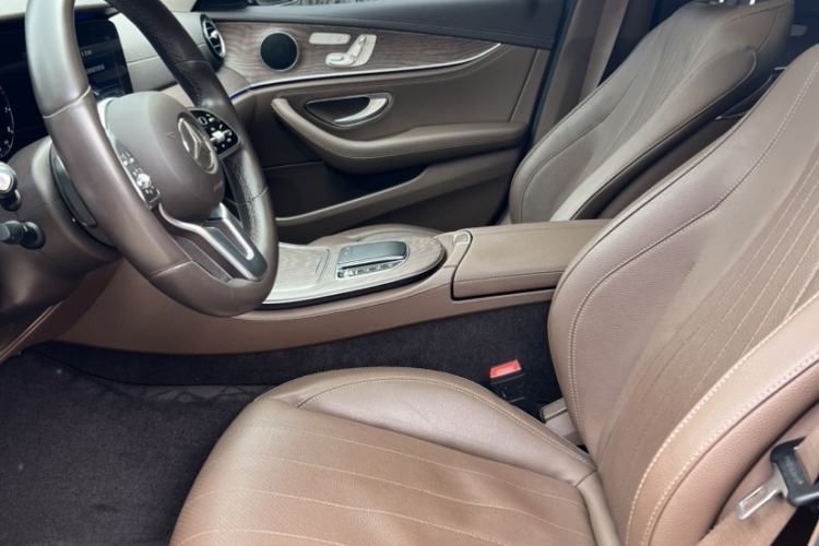 Used Mercedes-Benz E-Class 2020 Facelift E 300 L Stylish Edition Interior 8