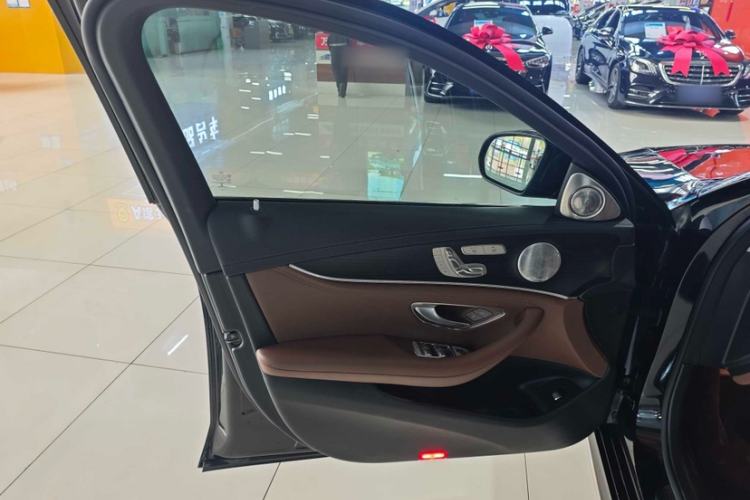 Used Mercedes-Benz E-Class 2020 Restyled E 300 L Sport Exclusive Edition Interior 9