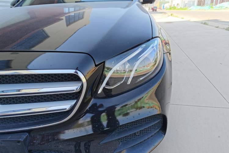 Used Mercedes-Benz E-Class 2020 E 300 L Sport Luxury Edition Left Front Headlight