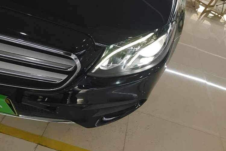 Used Mercedes-Benz E-Class 2020 E 260 L Sport Edition Left Front Headlight