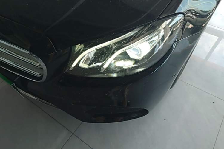 Used Mercedes-Benz E-Class 2020 Restyled E 300 L Sporty and Stylish Edition Left Front Headlight