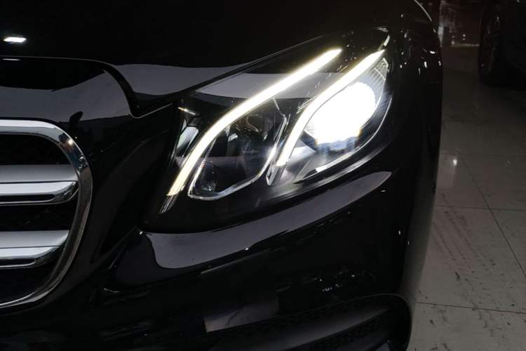 Used Mercedes-Benz E-Class 2020 Facelift E 260 L Sport Edition Left Front Headlight