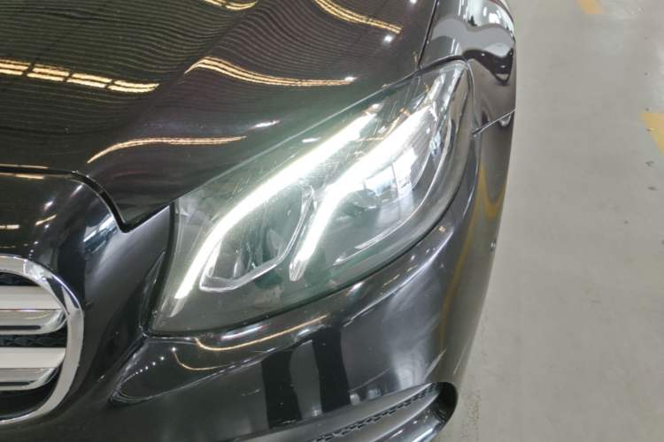 Used Mercedes-Benz E-Class 2020 E 300 L Sport Luxury Edition Left Front Headlight