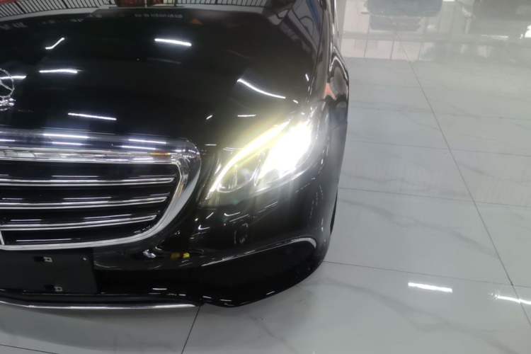 Used Mercedes-Benz E-Class 2020 Restyled E 300 L Sport Exclusive Edition Left Front Headlight