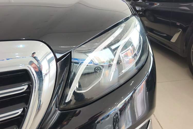 Used Mercedes-Benz E-Class 2020 E 300 L Luxury Model Left Front Headlight