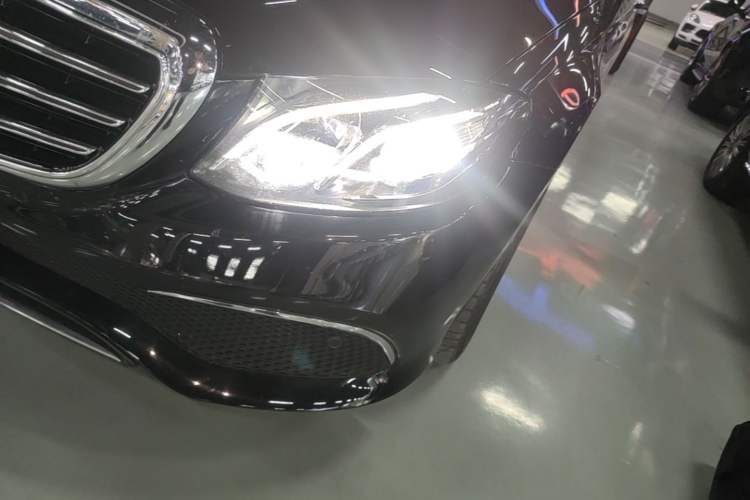 Used Mercedes-Benz E-Class 2020 E 300 L Luxury Model Left Front Headlight