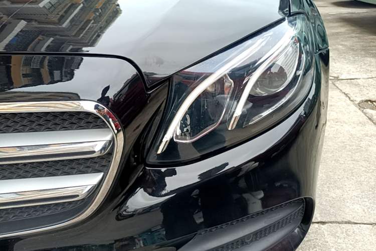 Used Mercedes-Benz E-Class 2020 E 300 L Sport Luxury Edition Left Front Headlight