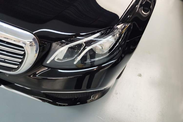 Used Mercedes-Benz E-Class 2020 E 300 L Luxury Model Left Front Headlight