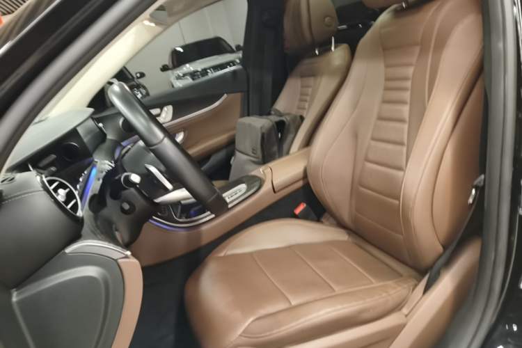 Used Mercedes-Benz E-Class 2020 E 300 L Sporty and Stylish Model Left Front Seat
