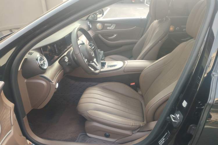 Used Mercedes-Benz E-Class 2020 Restyled E 300 L Exclusive Edition Left Front Seat