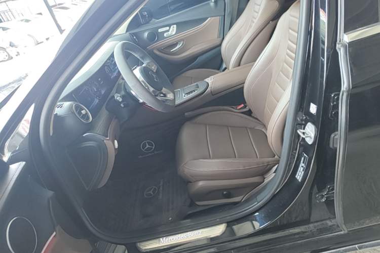Used Mercedes-Benz E-Class 2020 Restyled E 300 L Sporty and Stylish Edition Left Front Seat