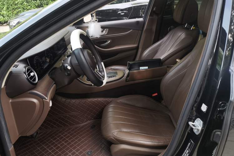 Used Mercedes-Benz E-Class 2020 Restyled E 300 L Exclusive Edition Left Front Seat