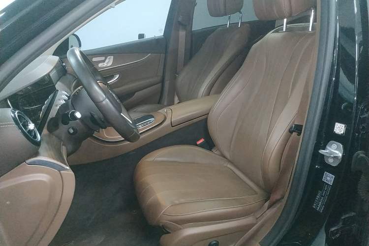 Used Mercedes-Benz E-Class 2020 E 300 L Luxury Model Left Front Seat
