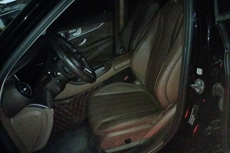 Used Mercedes-Benz E-Class 2020 E 300 L Luxury Model Left Front Seat