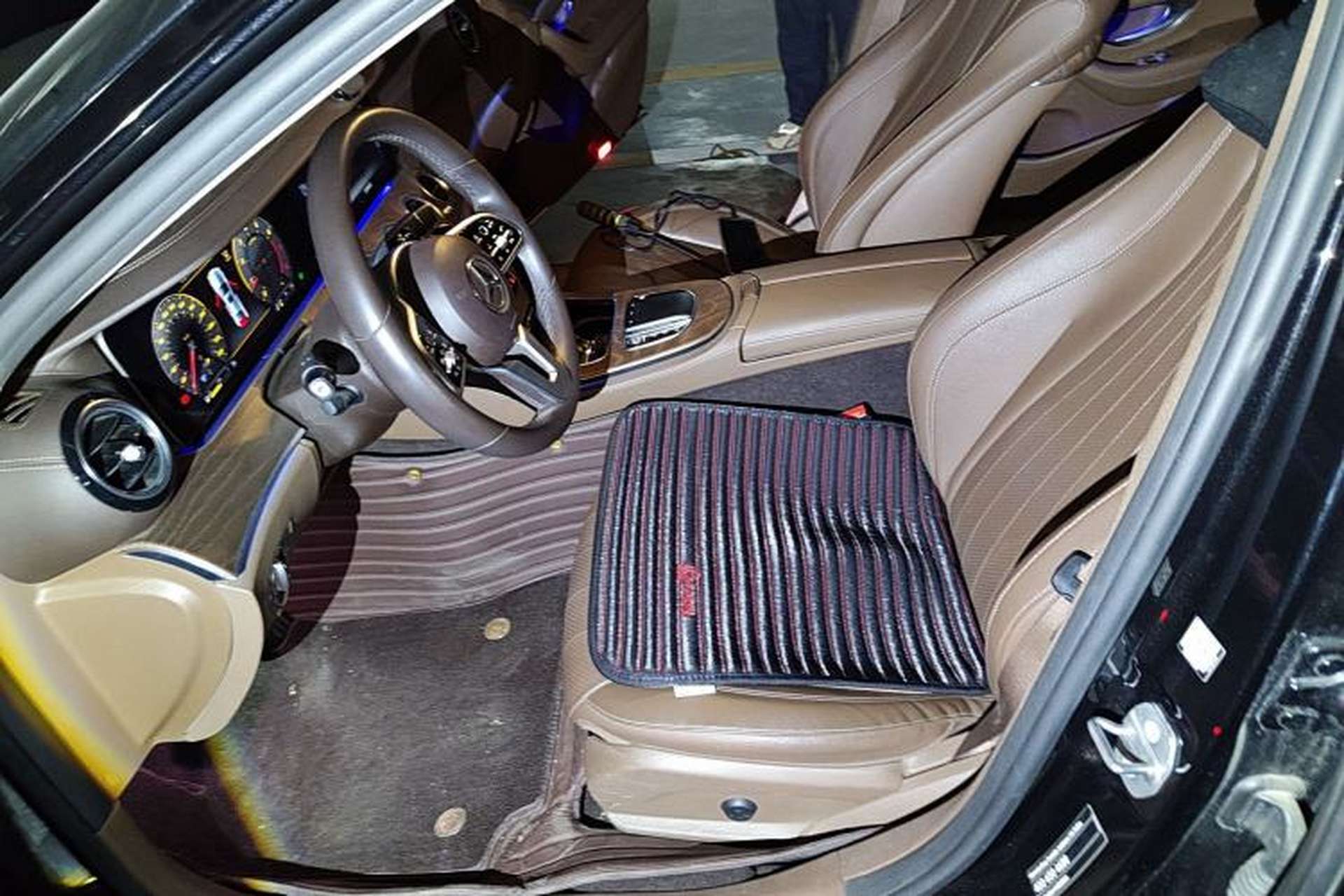 Used Mercedes-Benz E-Class 2020 E 300 L Stylish Model Left Front Seat