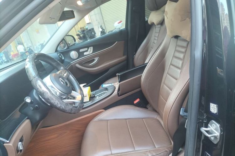 Used Mercedes-Benz E-Class 2020 E 300 L Sporty and Stylish Model Left Front Seat