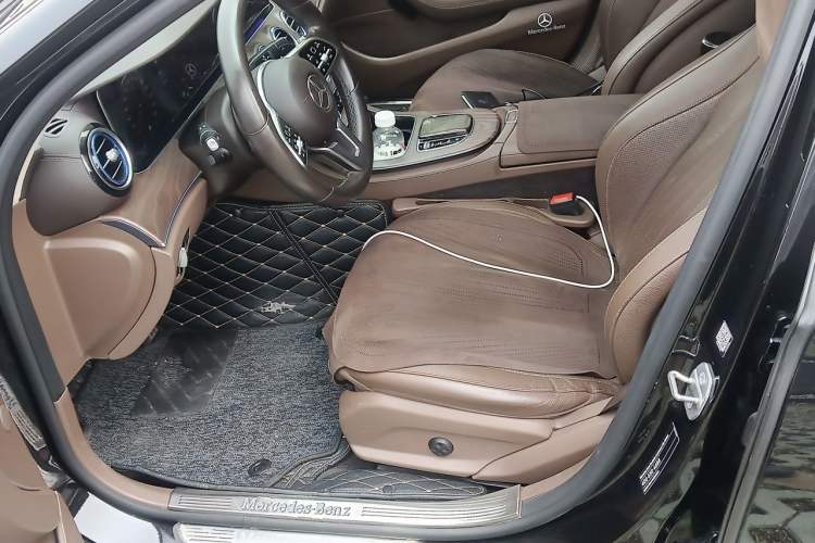 Used Mercedes-Benz E-Class 2020 Restyled E 300 L Exclusive Edition Left Front Seat