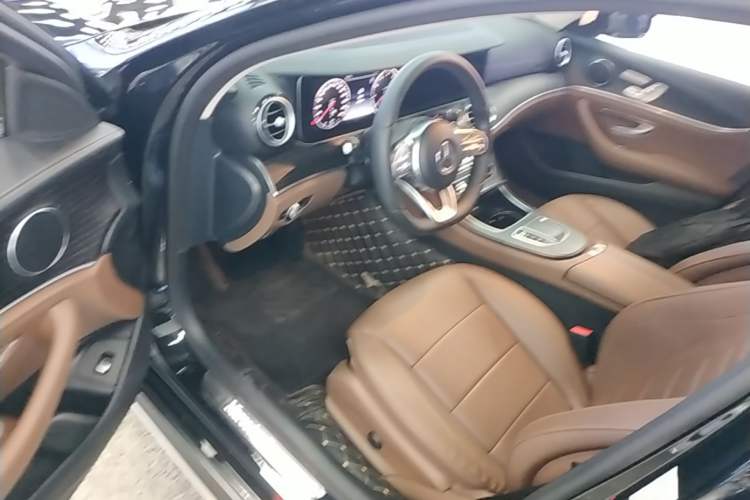 Used Mercedes-Benz E-Class 2020 Restyled E 300 L Sporty and Stylish Edition Left Front Seat