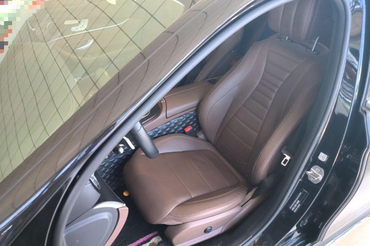 Used Mercedes-Benz E-Class 2020 E 300 L Sporty and Stylish Model Left Front Seat