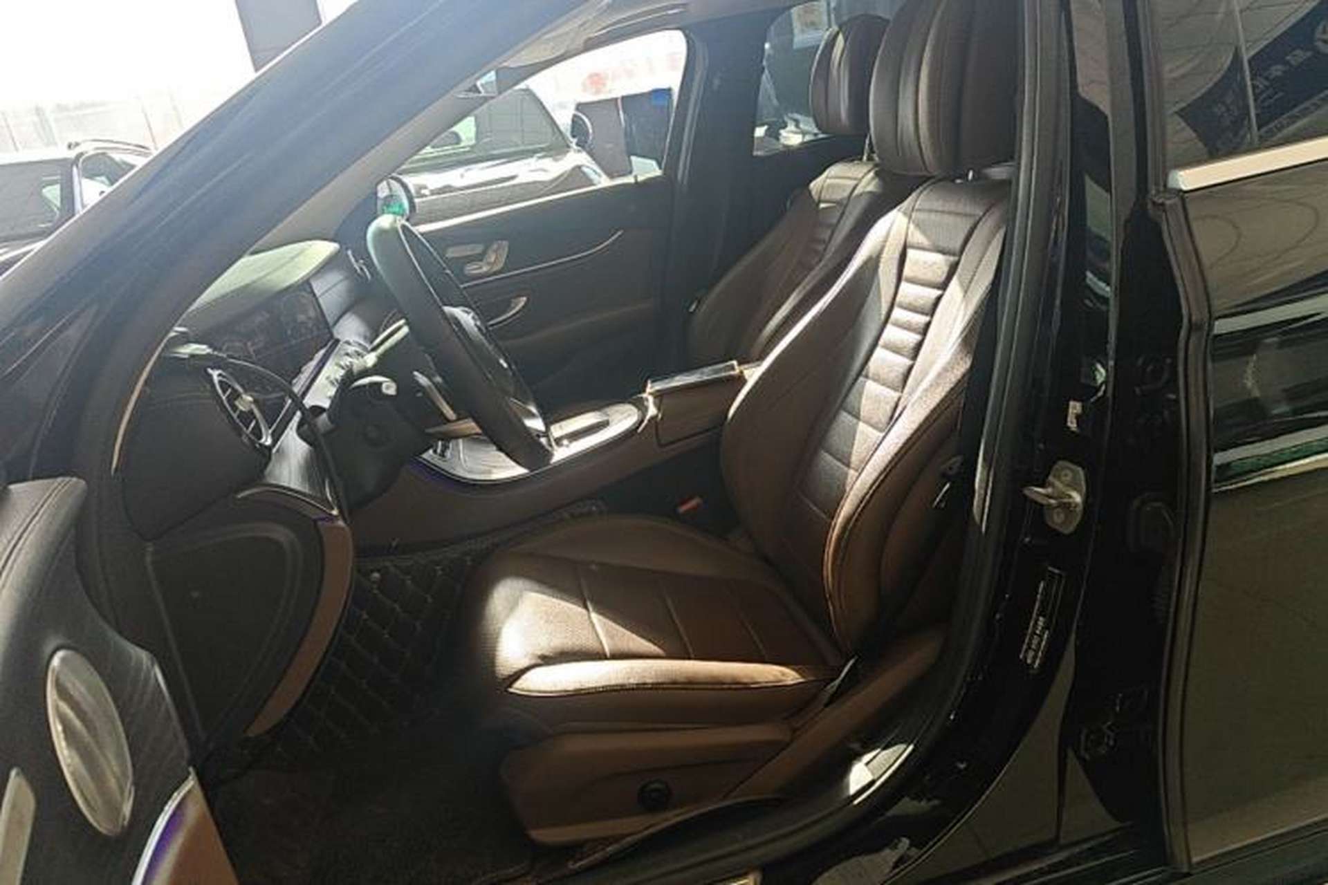 Used Mercedes-Benz E-Class 2020 E 300 L Sport Luxury Edition Left Front Seat