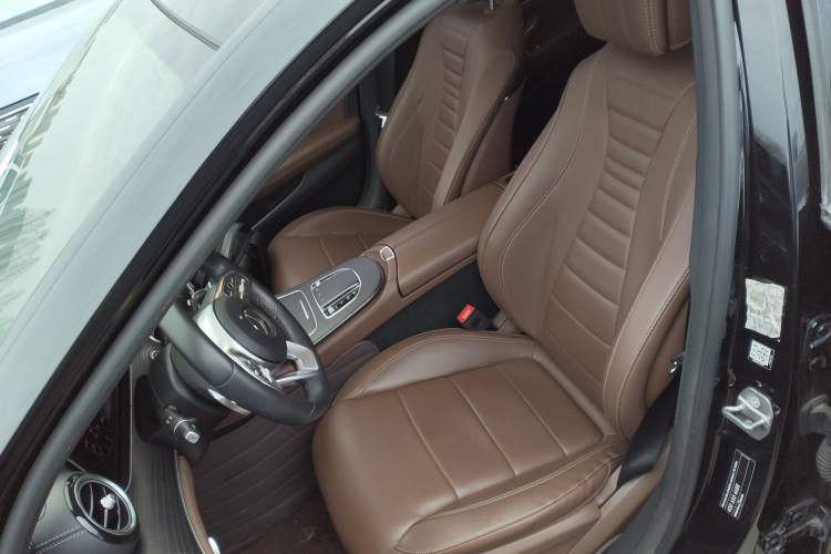 Used Mercedes-Benz E-Class 2020 E 300 L Sporty and Stylish Model Left Front Seat