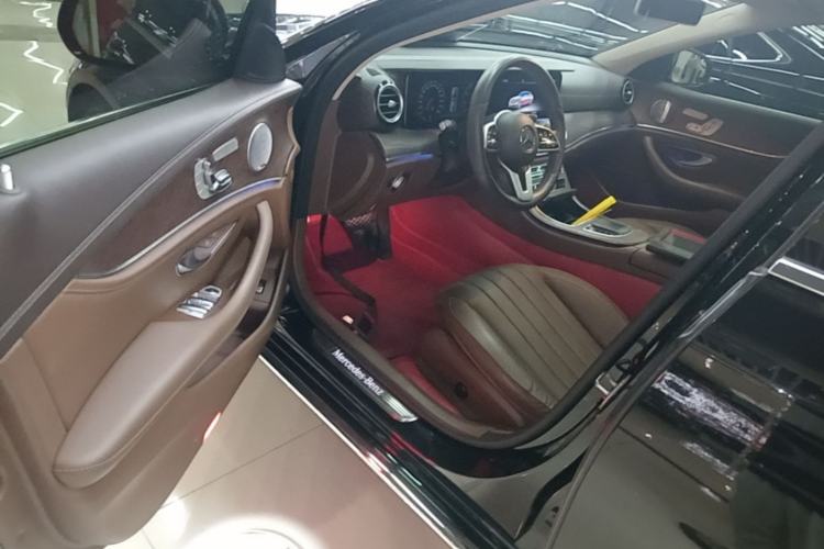 Used Mercedes-Benz E-Class 2020 Restyled E 300 L Exclusive Edition Left Front Seat