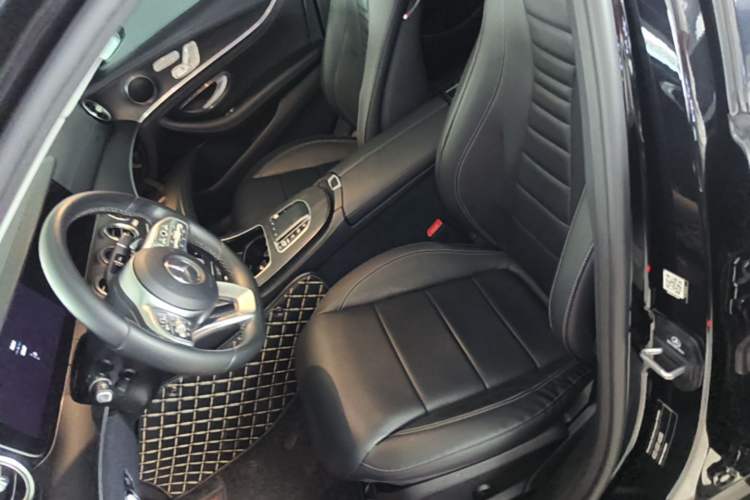 Used Mercedes-Benz E-Class 2020 Restyled E 300 L Sporty and Stylish Edition Left Front Seat