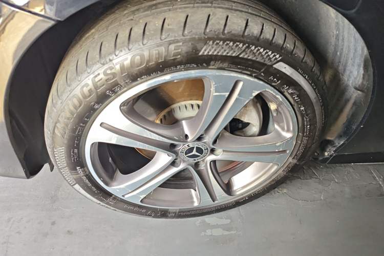 Used Mercedes-Benz E-Class 2020 E 260 L Sport Edition Left Front Wheel Hub