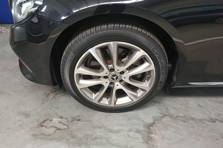 Used Mercedes-Benz E-Class 2020 Facelift E 260 L Left Front Wheel Hub