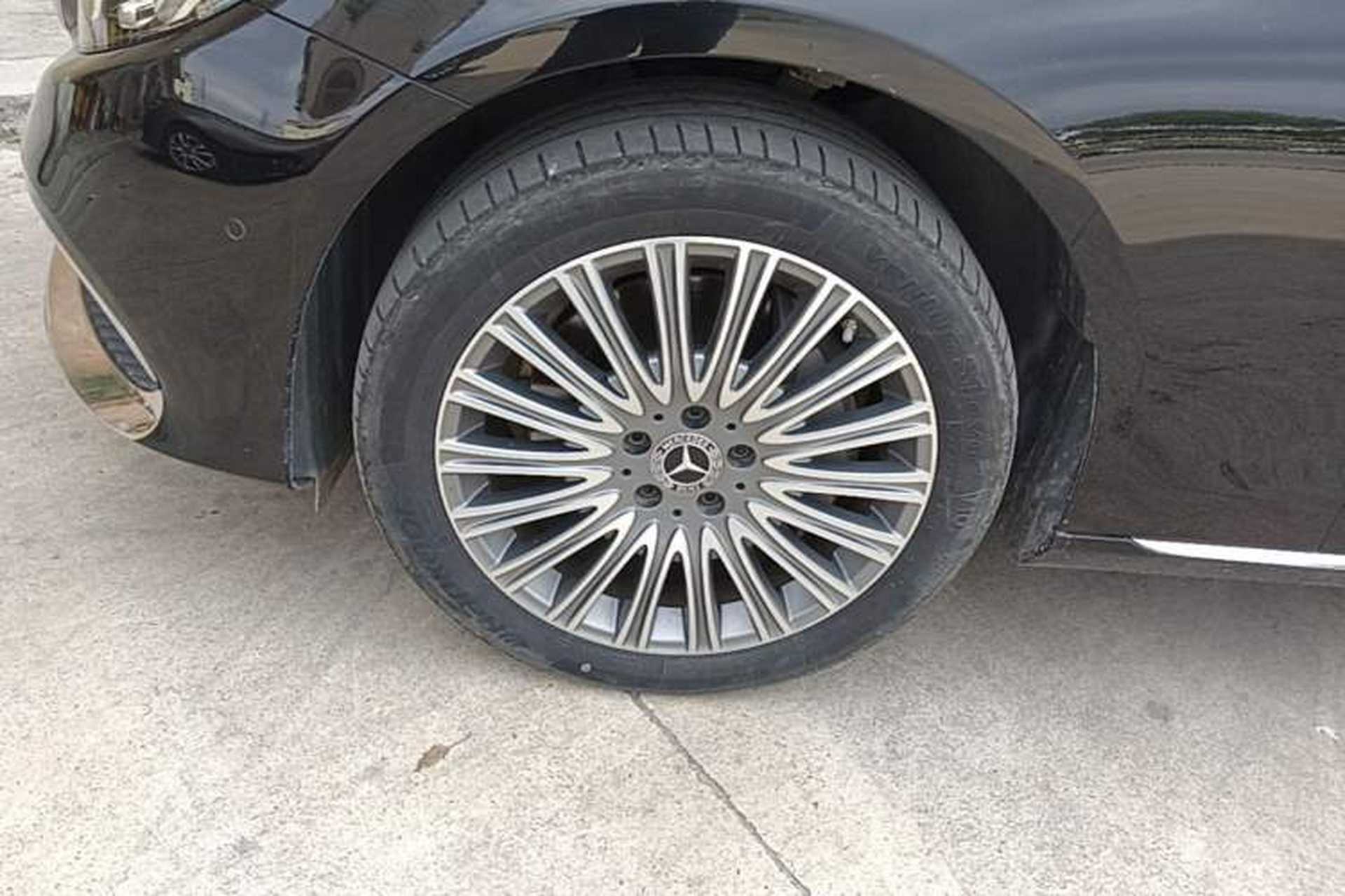 Used Mercedes-Benz E-Class 2020 Facelift E 300 L Stylish Edition Left Front Wheel Hub