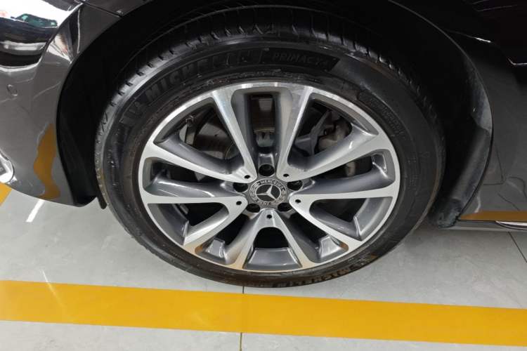 Used Mercedes-Benz E-Class 2020 E 260 L Left Front Wheel Hub