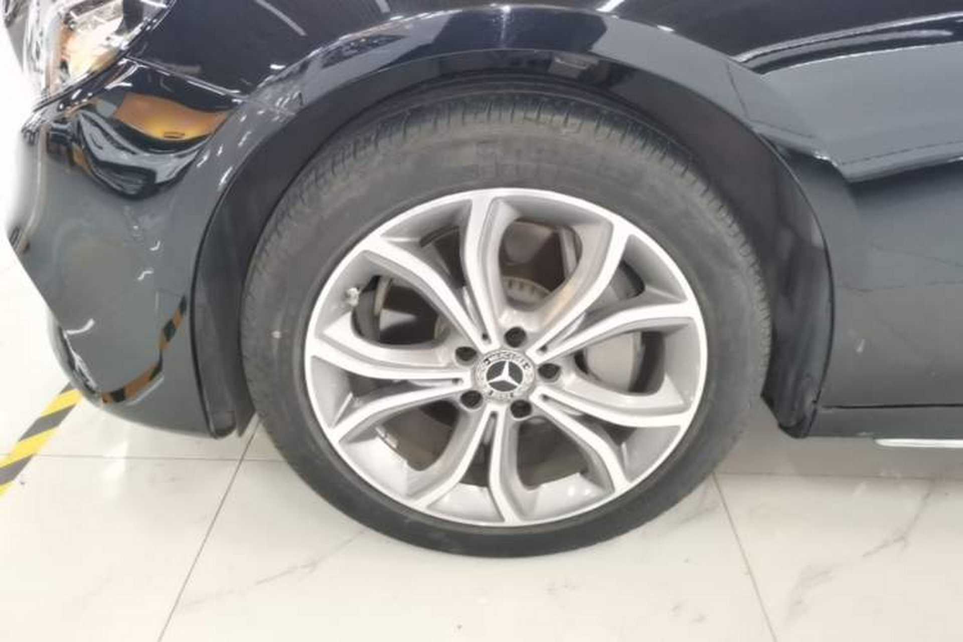 Used Mercedes-Benz E-Class 2020 E 300 L Sport Luxury Edition Left Front Wheel Hub