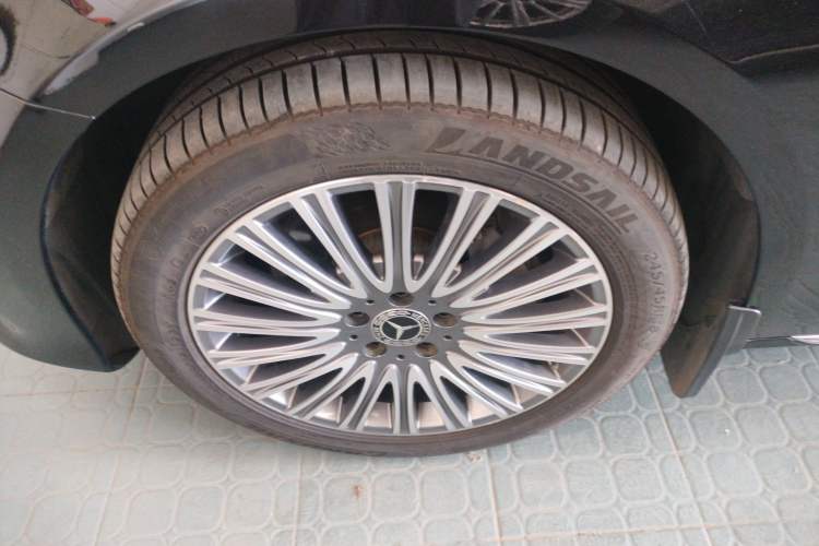 Used Mercedes-Benz E-Class 2020 E 300 L Stylish Model Left Front Wheel Hub