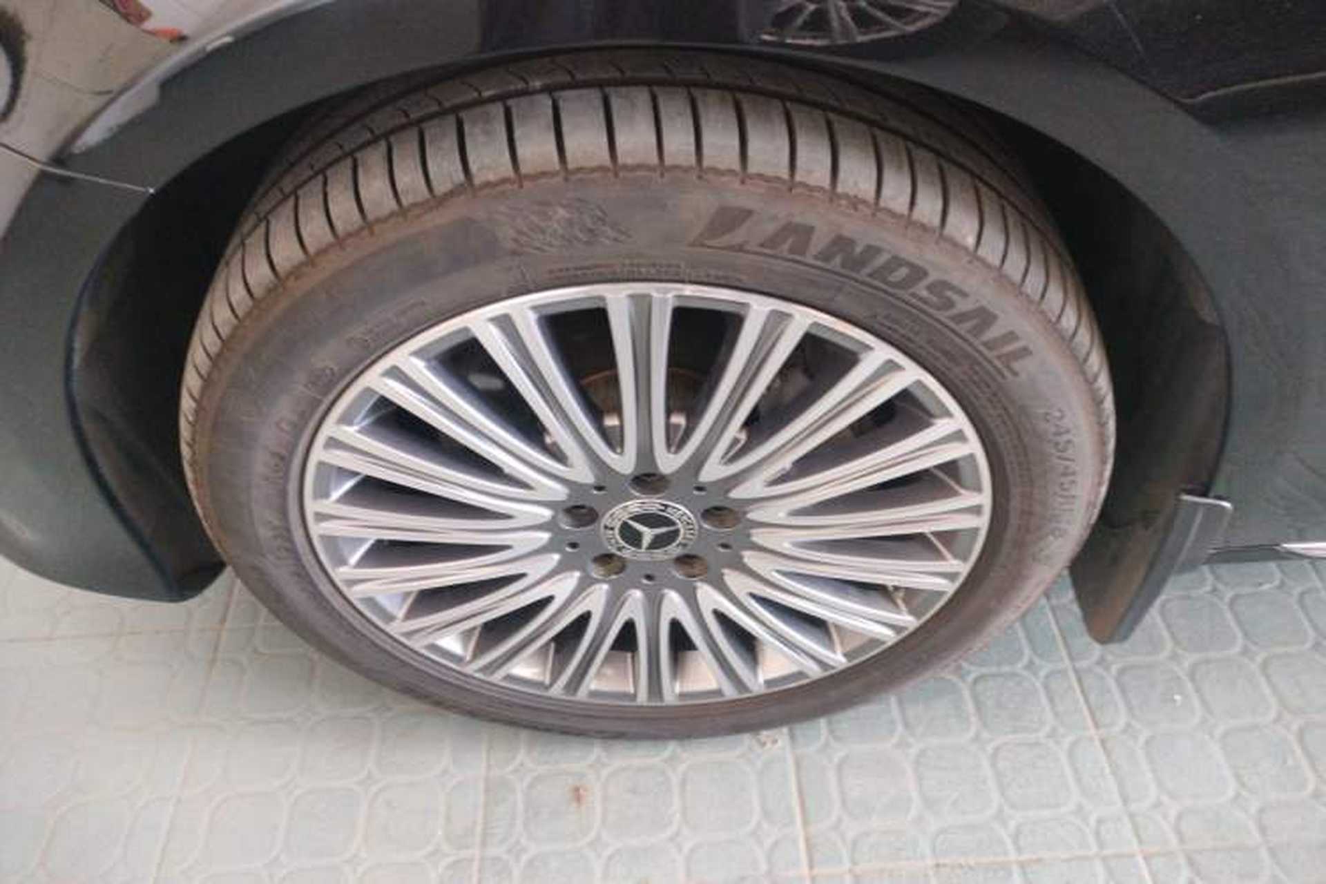 Used Mercedes-Benz E-Class 2020 E 300 L Stylish Model Left Front Wheel Hub