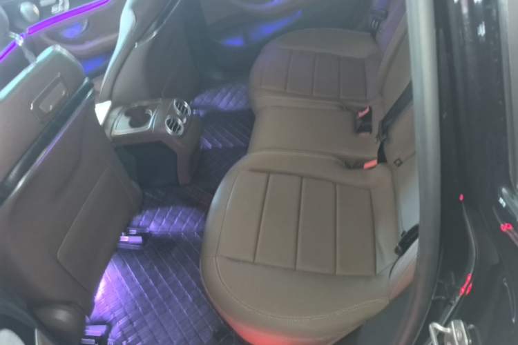 Used Mercedes-Benz E-Class 2020 Restyled E 300 L Sport Exclusive Edition Left Rear Seat