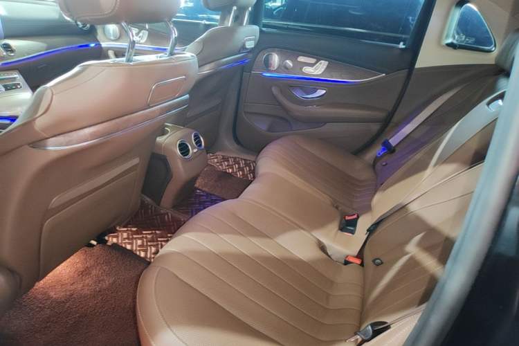 Used Mercedes-Benz E-Class 2020 Restyled E 300 L Exclusive Edition Left Rear Seat