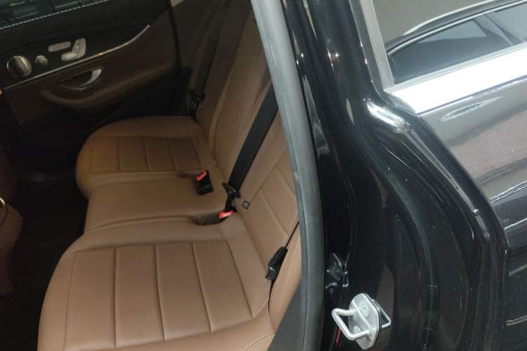Used Mercedes-Benz E-Class 2020 Restyled E 300 L Sporty and Stylish Edition Left Rear Seat