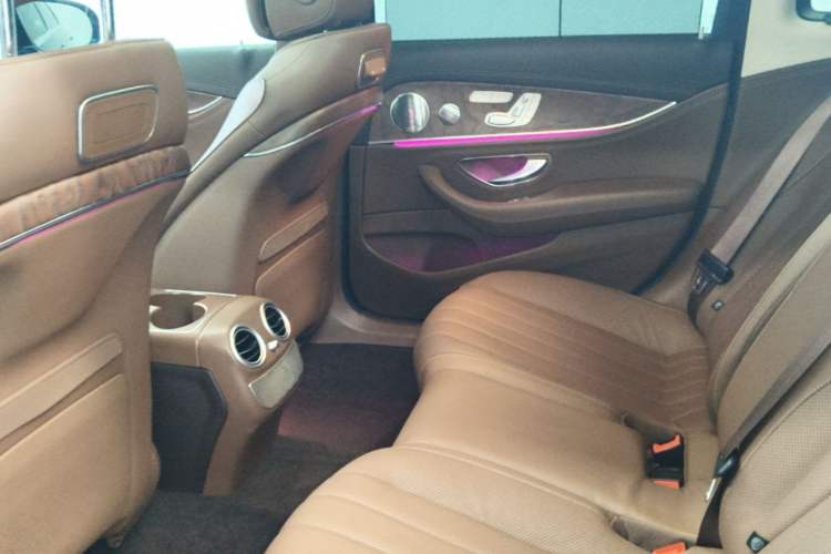 Used Mercedes-Benz E-Class 2020 Restyled E 300 L Exclusive Edition Left Rear Seat